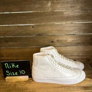 New Womens Nike Blazer Vintage Mid 77 Triple White‎ Leather Shoes Sneakers 10 M